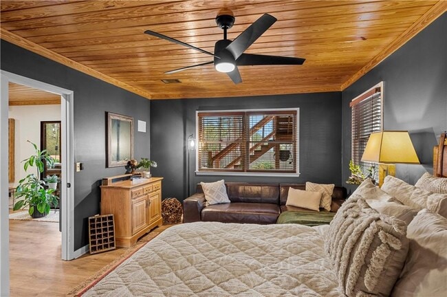 Building Photo - 12030 Old Mountain Park Rd