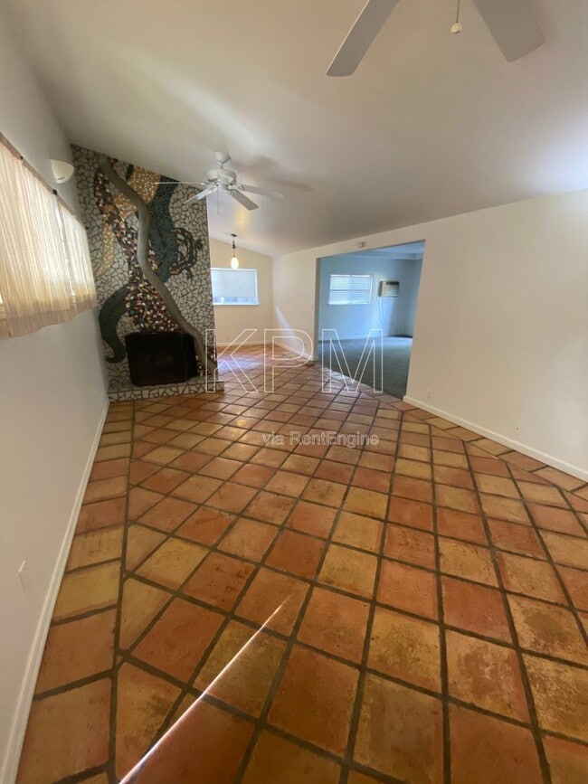 Building Photo - 1851 Porter Way