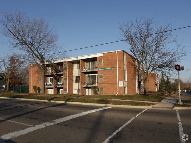 Building Photo - Ambassador West Apartments