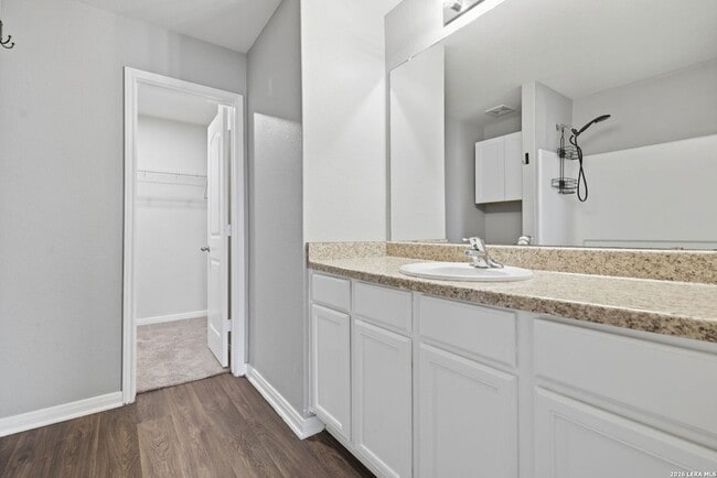 Building Photo - 6747 Sabinal