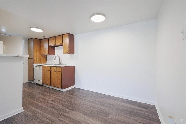 Building Photo - 2323 Wells Branch Pkwy