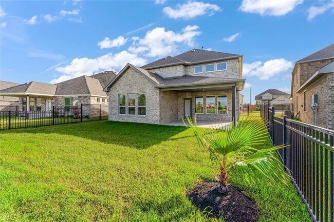Building Photo - 550 Long Beach Bay Dr