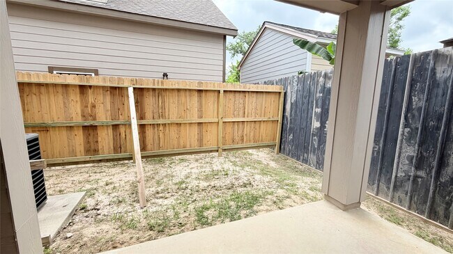 Building Photo - 7034 Smilax St