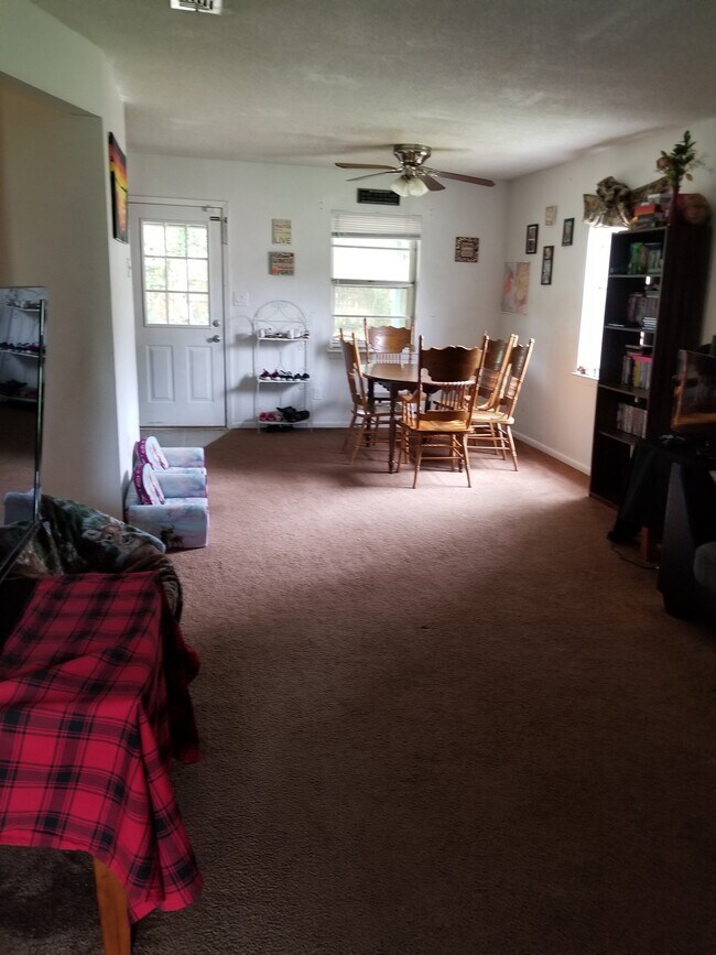 Building Photo - 5712 Vestavia Ln