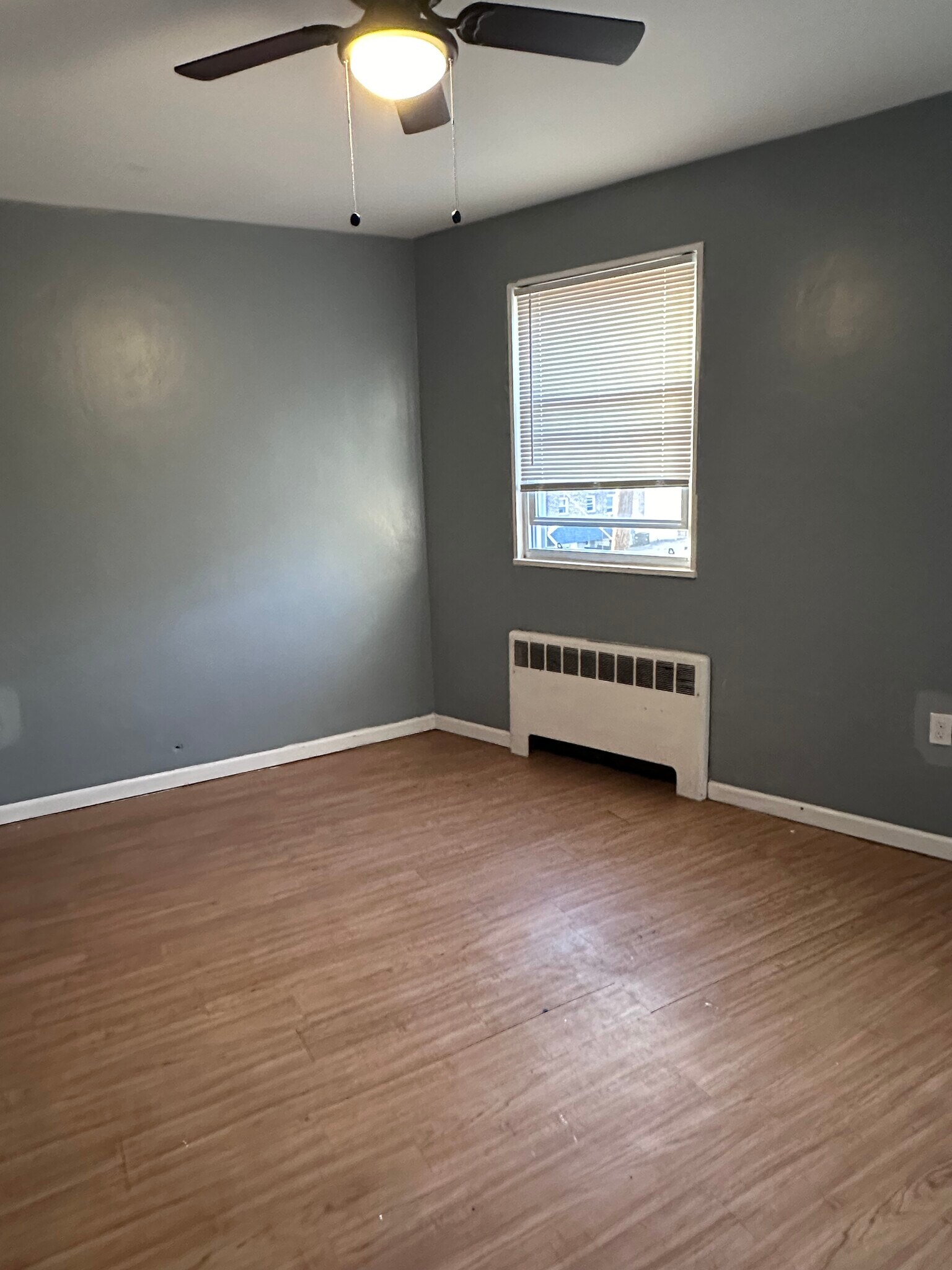 Building Photo - 6642 Lebanon Ave