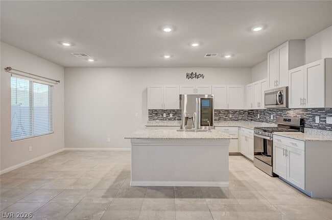 Building Photo - 7869 Morganite Ave