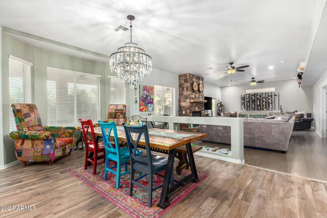 Building Photo - 20475 E Palomino Dr