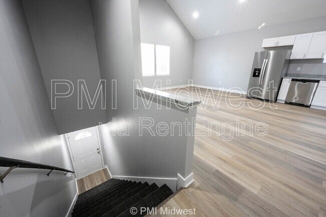 Primary Photo - 1841 Montcalm St
