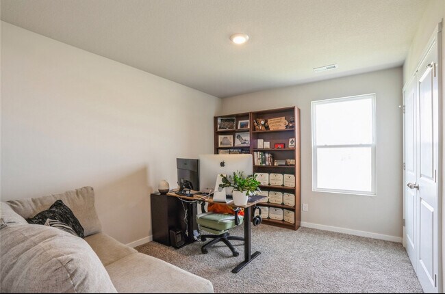 Building Photo - 2602 NW 35th Ln