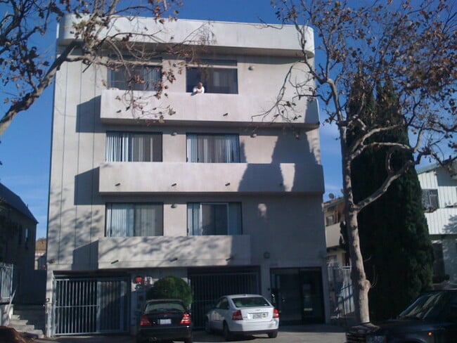 Primary Photo - 1510 S Sherbourne Dr