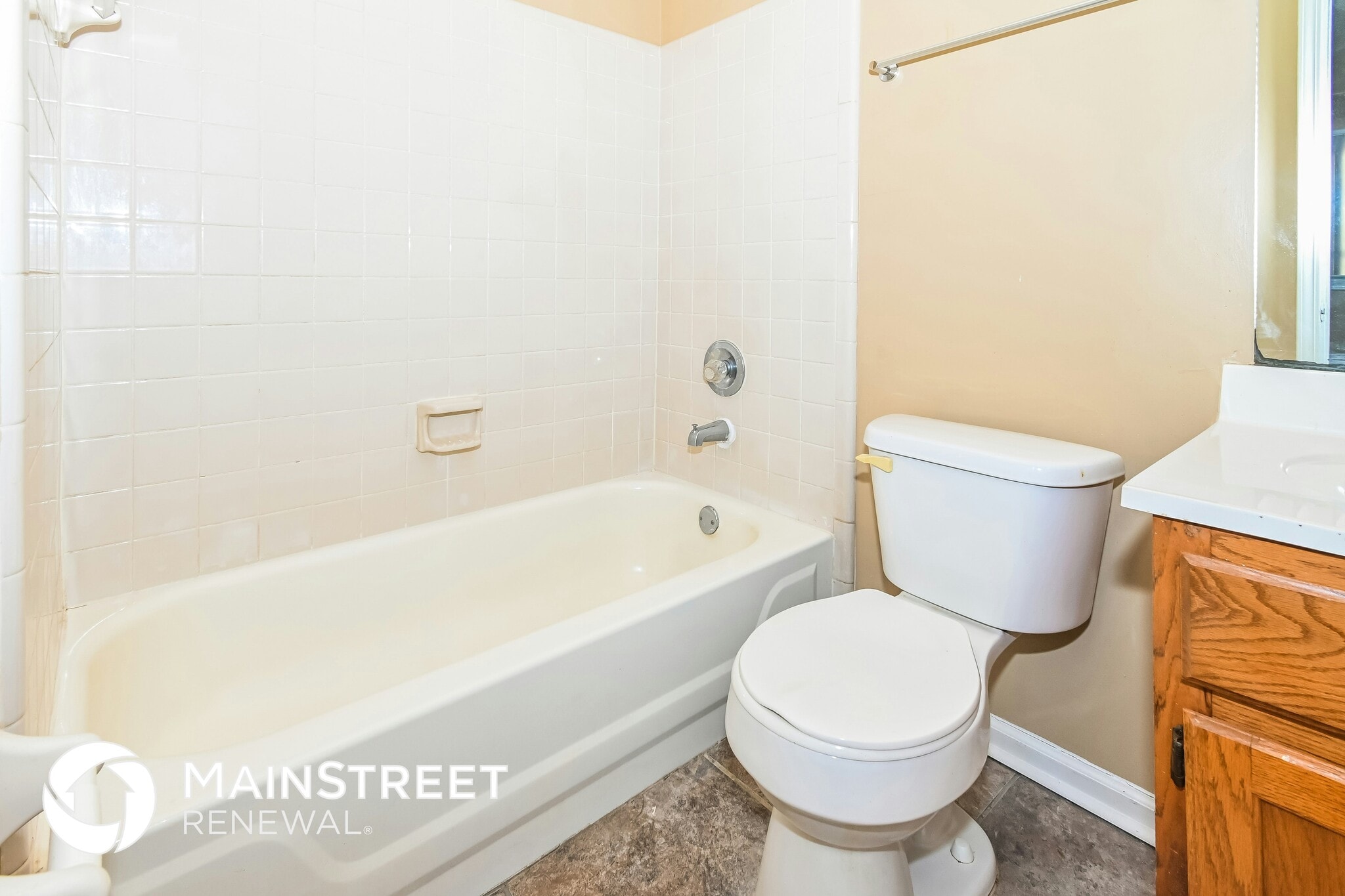 Building Photo - 5578 Kindle Creek Dr