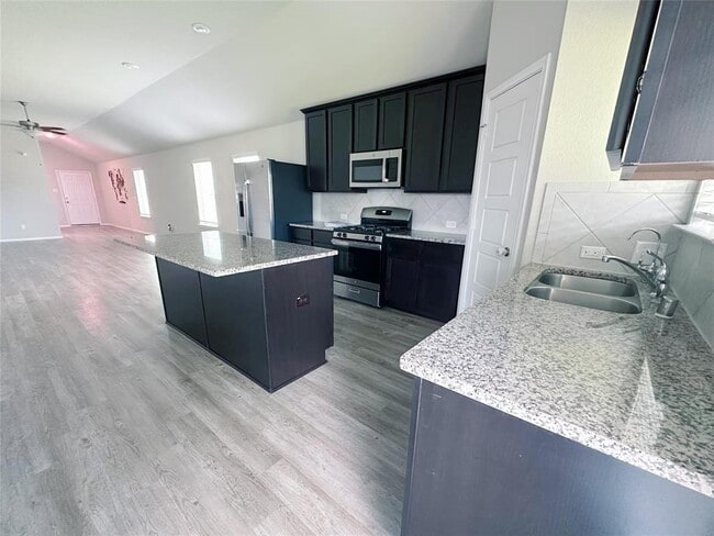 Building Photo - 21438 Hawthorn Harvest Cir