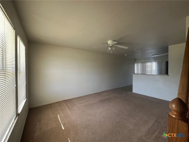 Building Photo - 1620 Inca Dr