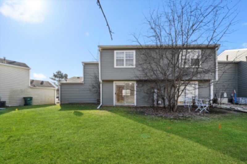 Building Photo - 430 Normandie Ln