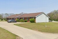 Building Photo - 8701 N Raintree Ct