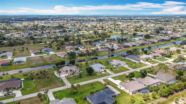 Building Photo - 613 Boundary Blvd