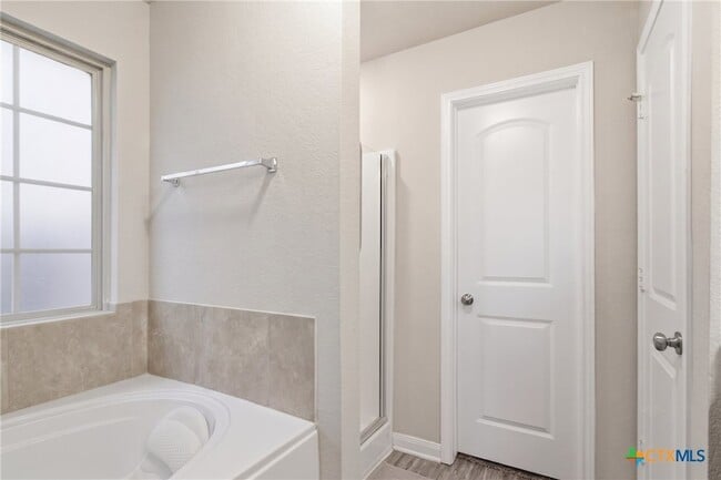 Building Photo - 1207 Amber Dawn Dr