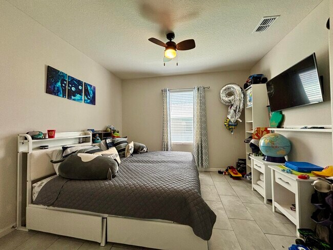 Building Photo - 10736 SW Prato Wy