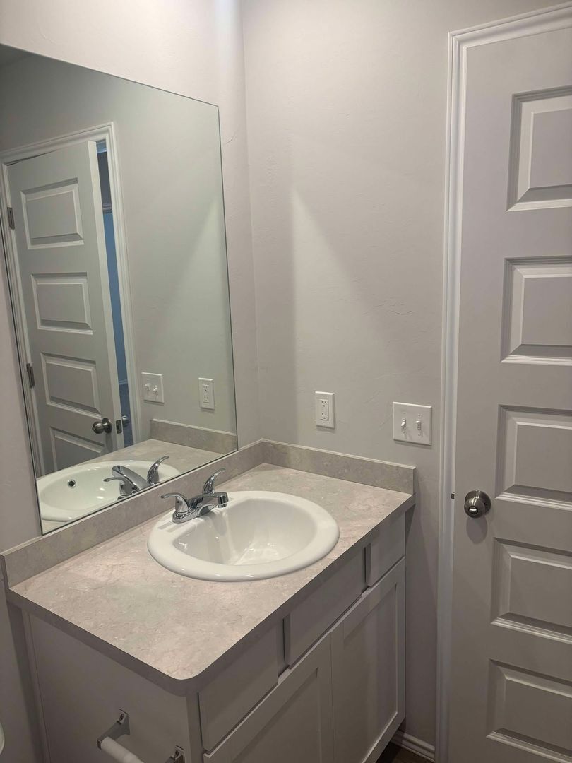 Building Photo - 9525 Gray Wolf Ln