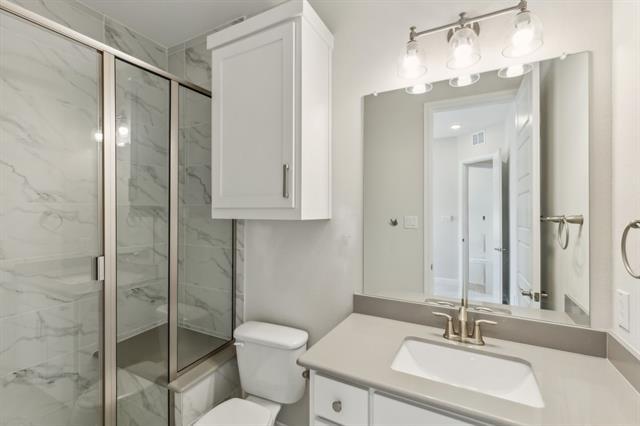 Building Photo - 2409 Maidenhair Rd