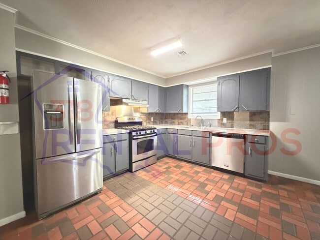 Building Photo - 3 Bed 1.5 Bath Home in Ruston!