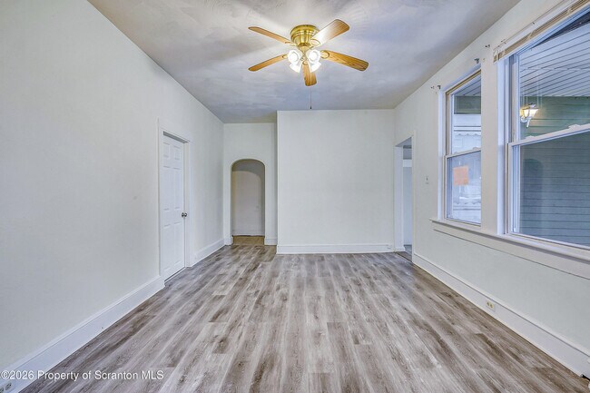 Building Photo - 228 S Main Ave