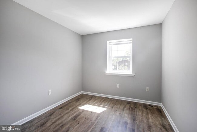 Building Photo - 14630 Tynewick Terrace