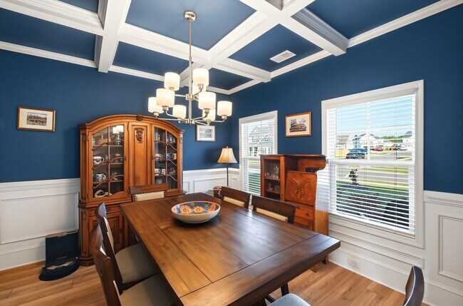 Building Photo - This beautiful - like new, energy efficient home in Grayson Park!