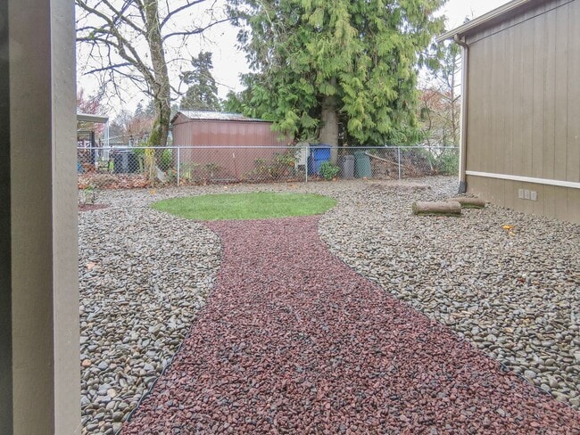Building Photo - Century Meadows Home Available Now- Aurora