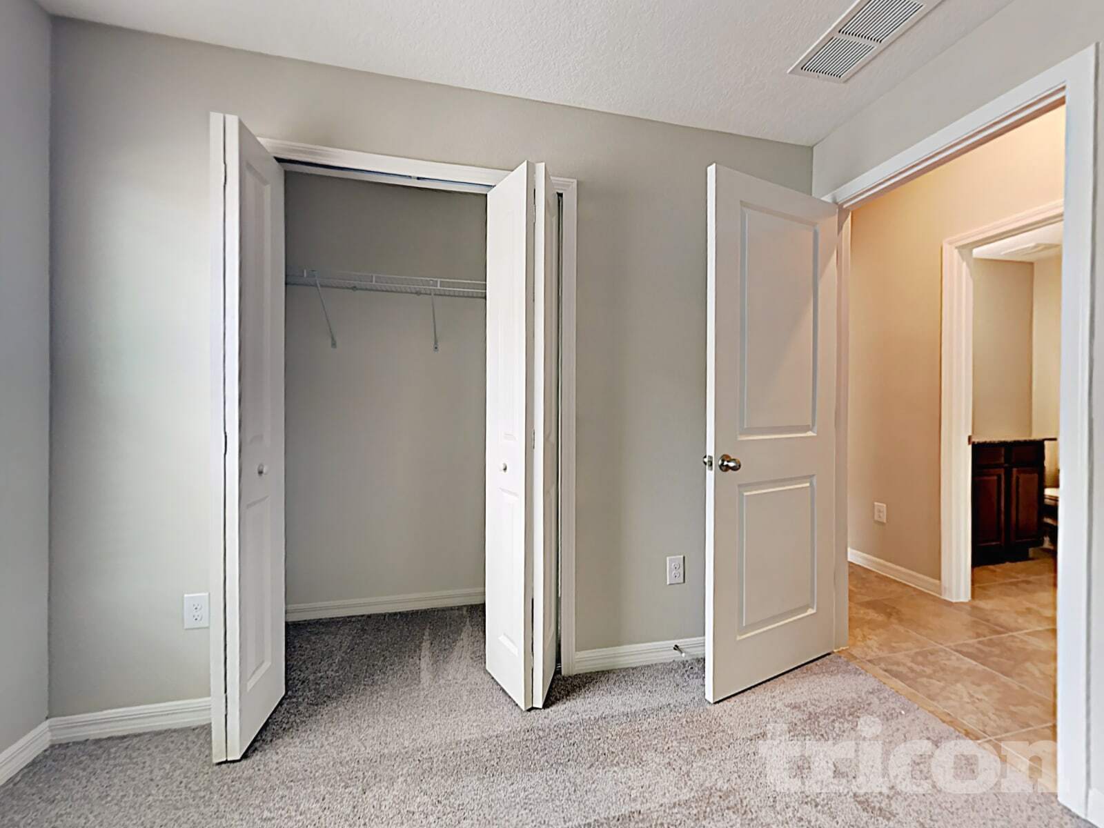 Building Photo - 1618 Broad Winged Hawk Dr