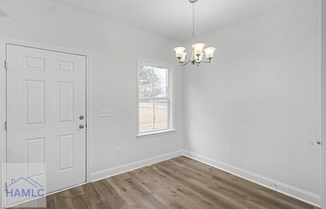 Building Photo - 205 Bagley Ave