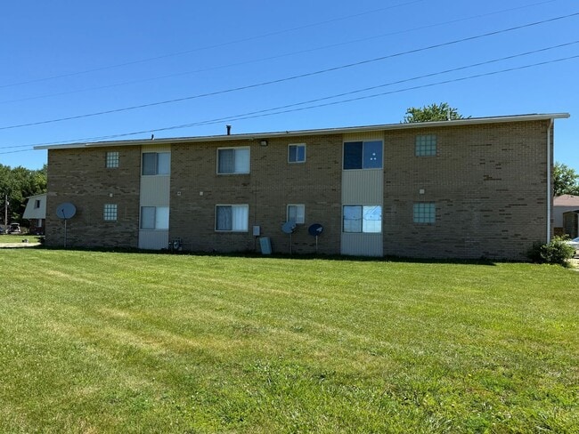 Building Photo - 373 Southwest St