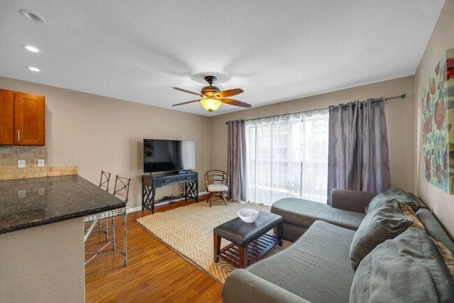 Building Photo - Maui Lani Terraces D-204 – Furnished 1 Bed...