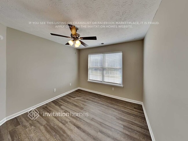 Building Photo - 3014 Lake Park Trail