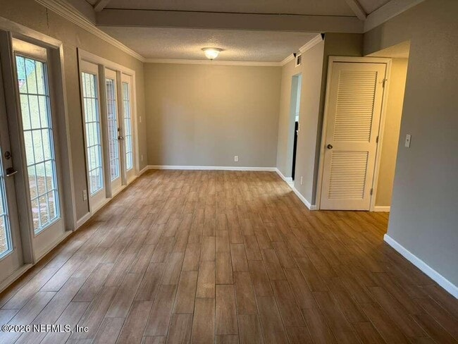 Building Photo - 3864 La Mirada Dr N