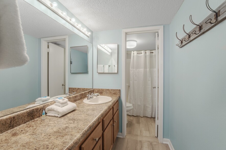 Building Photo - 24160 Perdido Beach Blvd