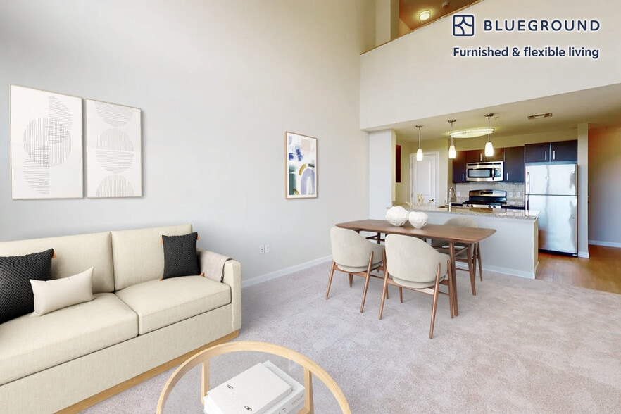 Building Photo - 1000 Bay Dr