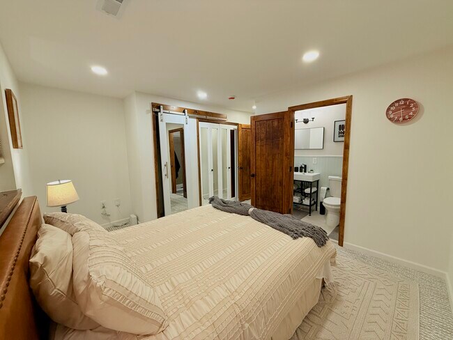 Bedroom 1 - 6634 Etzel Ave