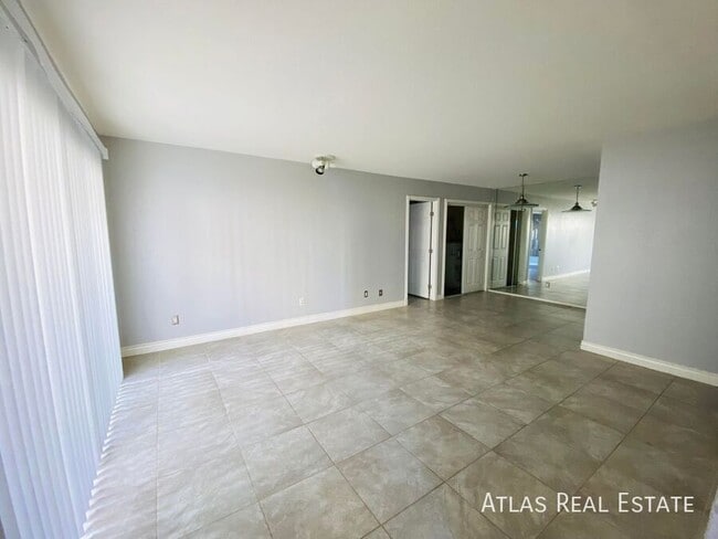 Building Photo - 16635 N Cave Creek Rd