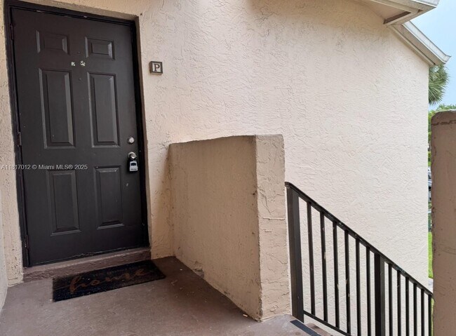 Building Photo - 891 Cypress Park Way