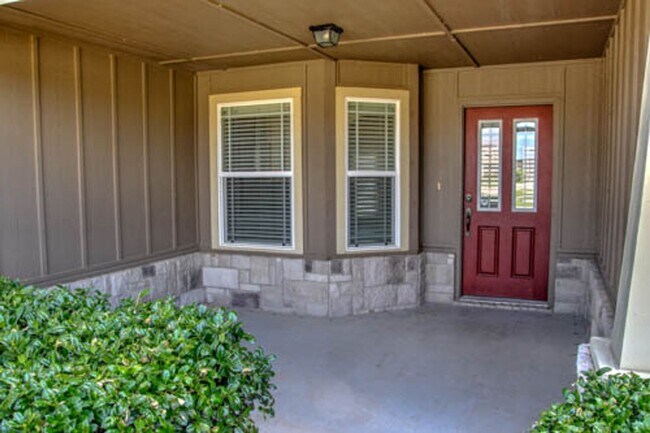 Building Photo - BIXBY SCHOOLS.    Great subdivision with pool and playground.