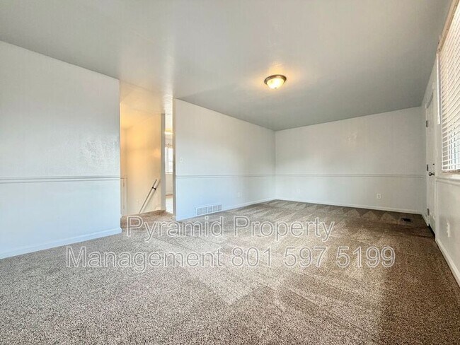 Building Photo - 7685 S 2550 W