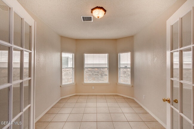 Building Photo - 12344 Tierra Limpia Dr