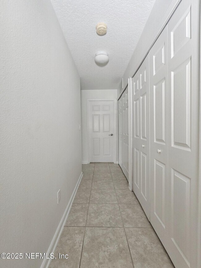 Building Photo - 6591 White Blossom Cir