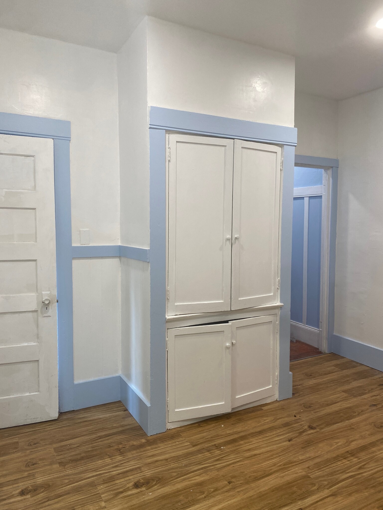 Building Photo - 2151 Russell St