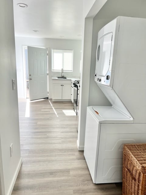 Building Photo - 1222 Holly St