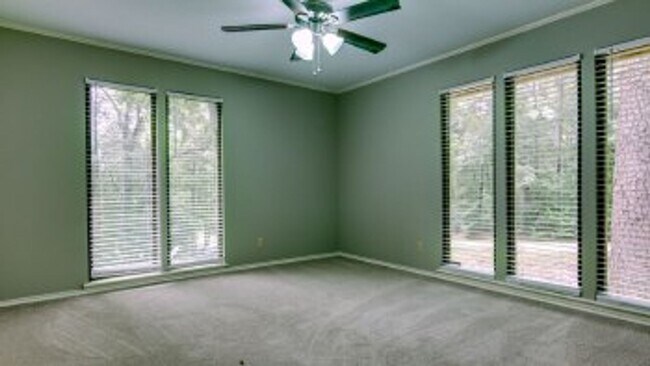 Building Photo - Pleasant Grove Home Available for Rent!