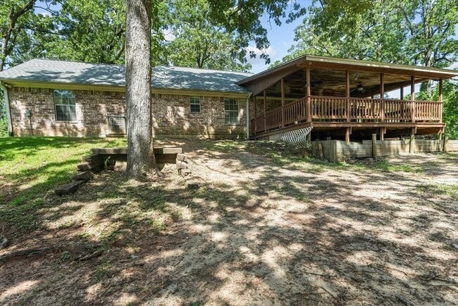 Building Photo - 176 Bending Oak Dr