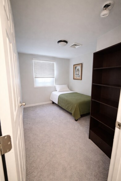 Building Photo - 14788 Josephs Rd