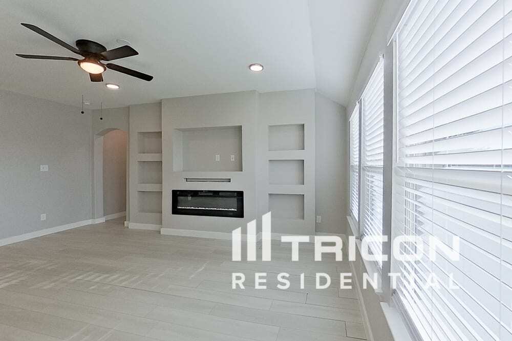 Building Photo - 3310 Rio Grande Rd